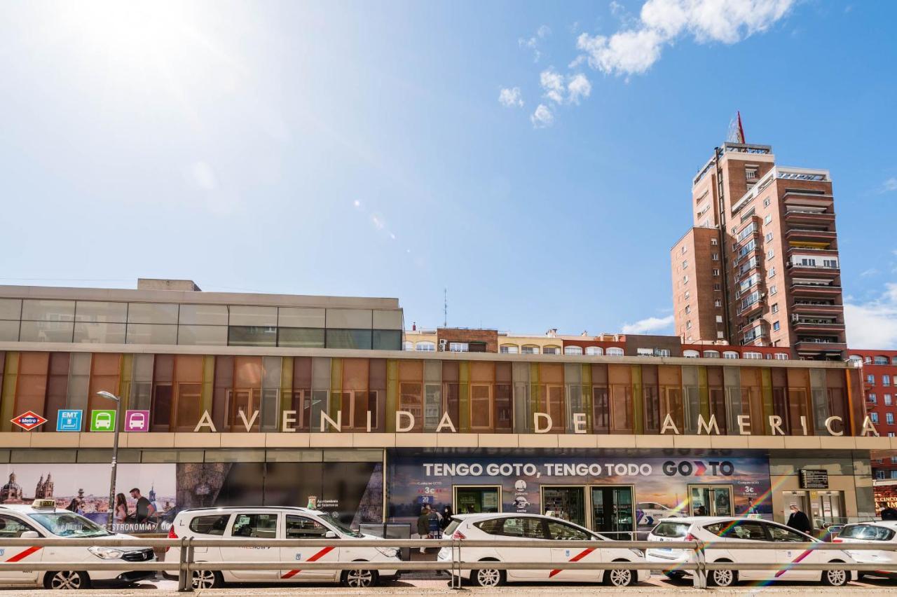 Charming Avenida America Мадрид Екстериор снимка